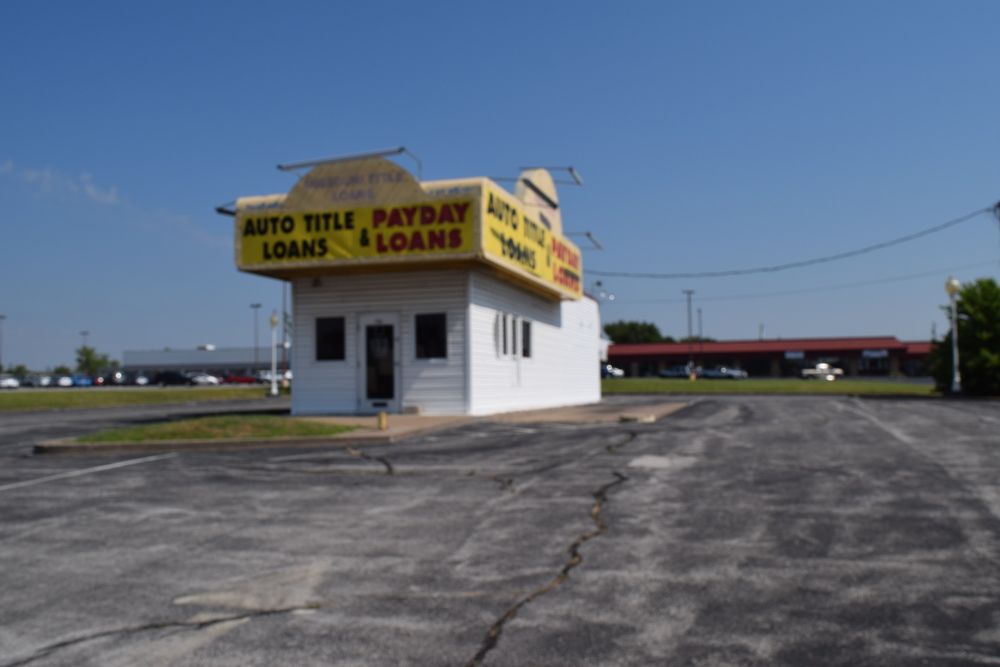 Office For Sale: 1701 W 7th St, Joplin, MO 64801